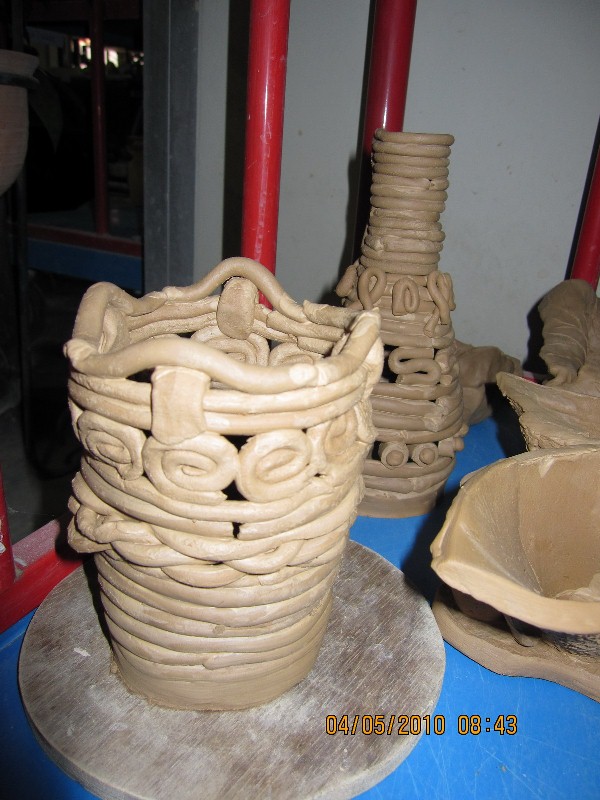 Richo docs Tutorial Membuat  Kriya Keramik  dengan Tehnik  