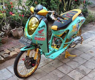  dan sekarang dikesempatan disini kita bisa berjumpa lagi di awal bulan dan di tahun  20 Gambar Modifikasi Honda Scoopy Terbaru 2017