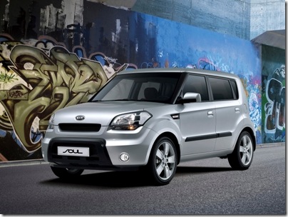 2010KiaSoulFront400.jpg 2011