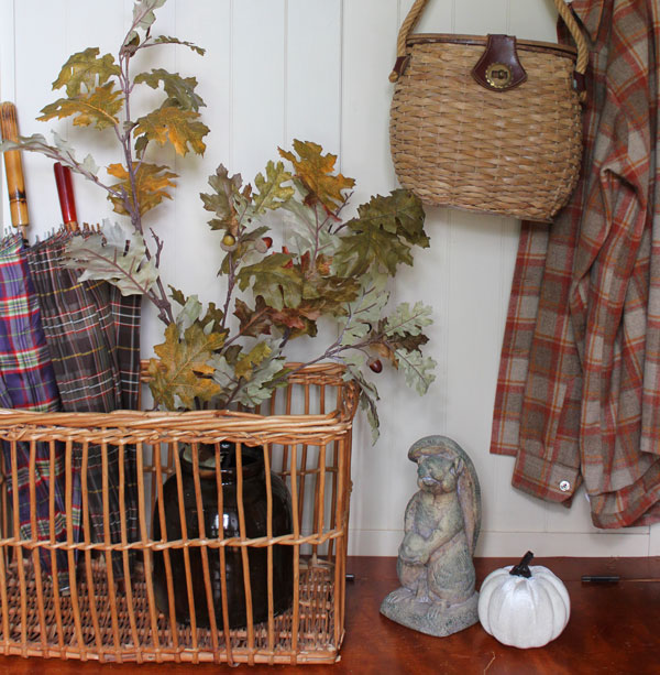 Early Fall Entryway Decor Ideas From Itsy Bits And Pieces Blog