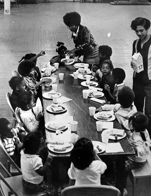 http://radicalcollectivecare.blogspot.com/2013/01/the-blackpanthers-freebreakfast-for.html