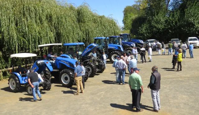 New Holland presentó nuevos tractores en Temuco