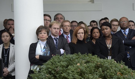 What is Happening Here? These Photos of White House Staff Looking Sad Has Got the Whole World Talking