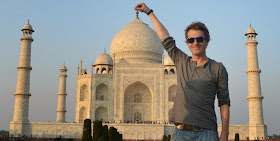 Steve holding the Taj Mahal