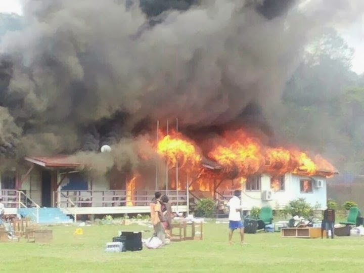Gambar Kebakaran di SK, Gadong Beaufort - Blog Berita 