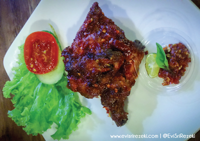 Ayam Cacah: Sensasi Kuliner Khas Lombok