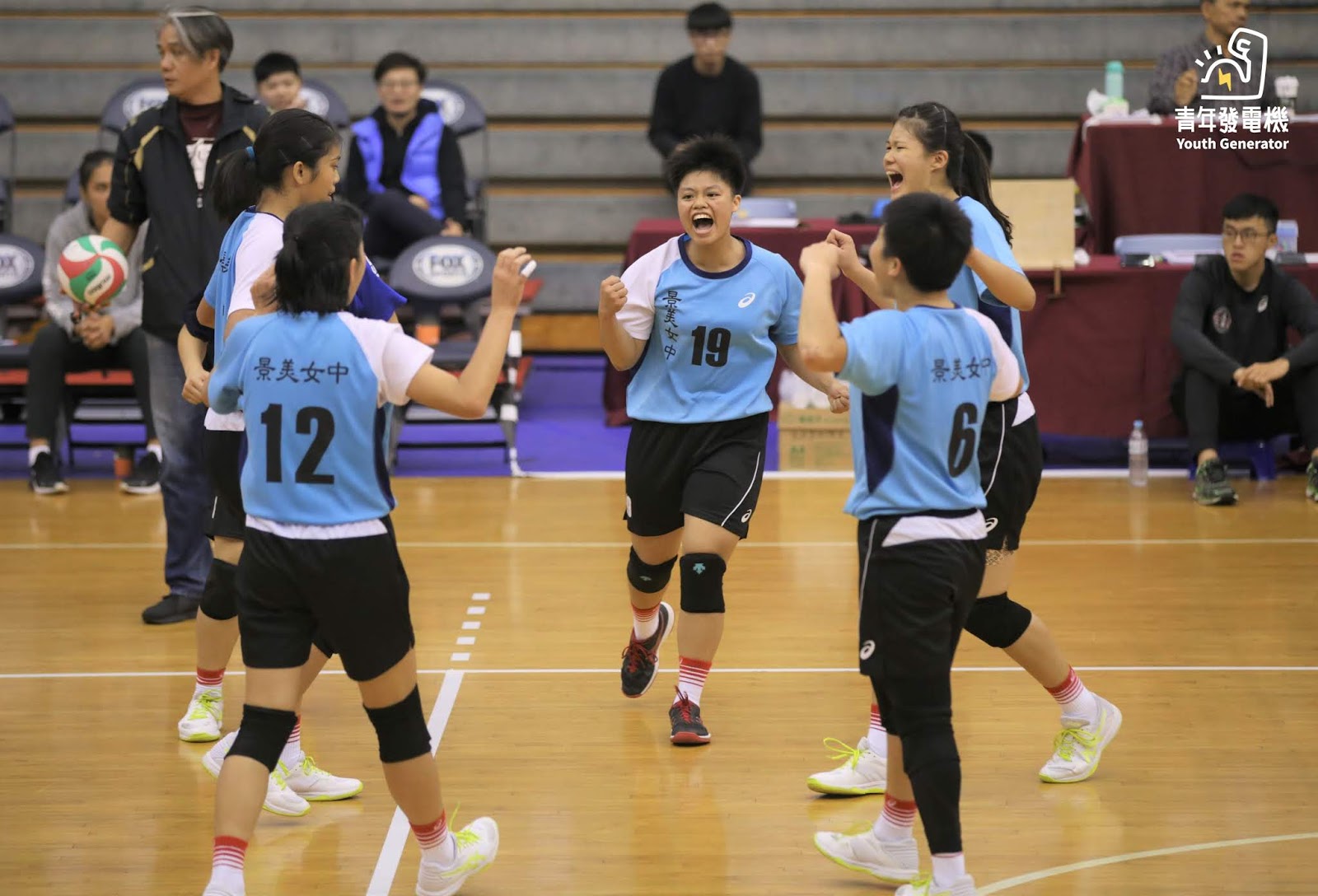 【HVL】吳韋華迎來「第一場」HVL勝利，助陣景美女中教練團