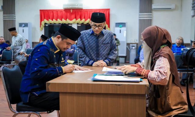 Jajaran Pemko Medan Tunaikan Zakat Mal Melalui BAZNAS 