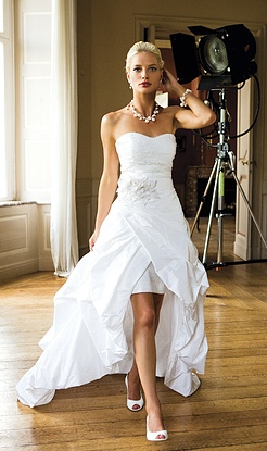 Cheap Wedding Dress on High Low Dresses  Stand Out With Your High Low Wedding Dresses