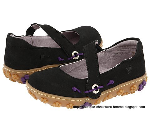 Boutique chaussure femme:boutique-640404
