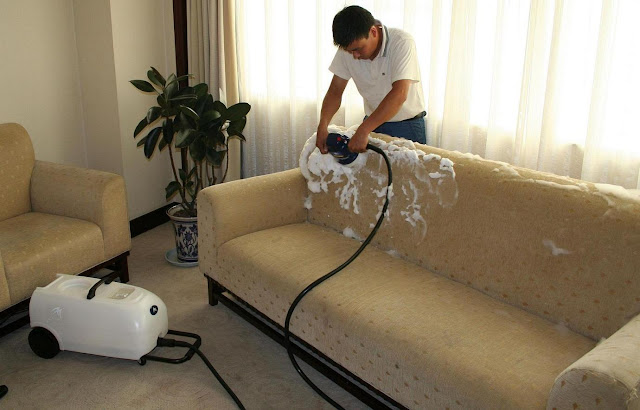 best-steam-cleaner-for-couch