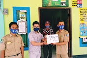 Tekan Penyebaran Covid-19, Jurnalis dan Warga Dukung Gerakan Satu  Warga Satu Masker di Desa Sekotong Tengah