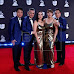 Estrellas latinas causan una explosión de color en la gala Premios Juventud