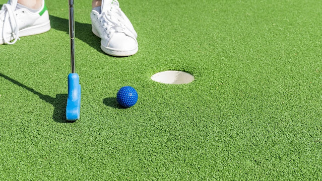 Rumput Sintetis untuk Lapangan Golf Mini