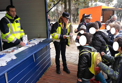 Με επιτυχία συνεχίζονται οι ενημερωτικές δράσεις της Διεύθυνσης Αστυνομίας Πιερίας που θα διαρκέσουν όλη την περίοδο των εορτών