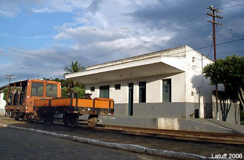 TRÊS IRMÃOS | Cambuci