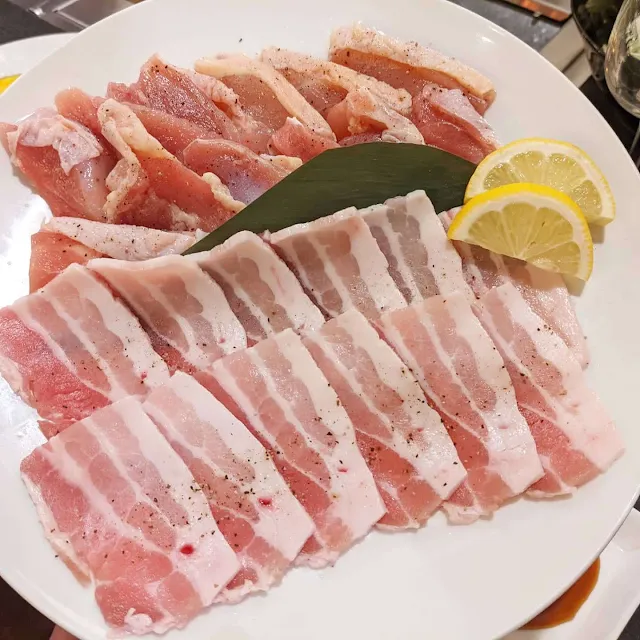 長崎グリルで焼肉と日本酒を楽しむ！コース料理はこちらです！