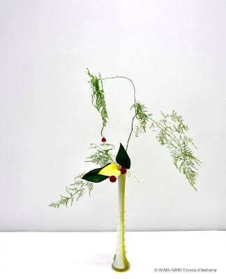 Ikebana-jiyuka-freestyle-wabisabi-escoladikebana