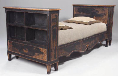 English Georgian Chinoiserie Daybed