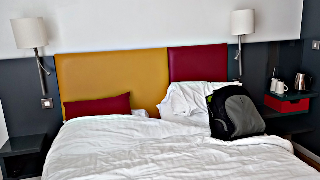 Sleeperz Hotel bed