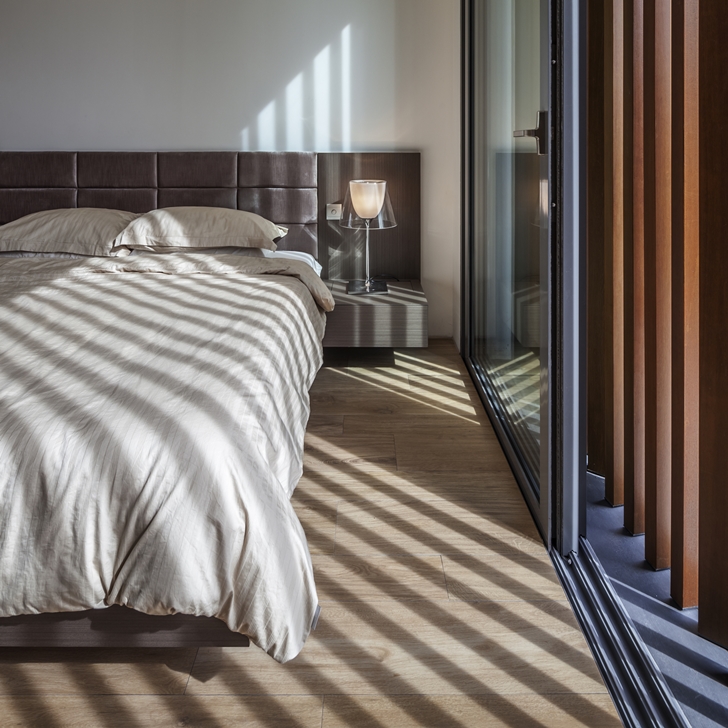 Bedroom in Modern House by Wallflower Architecture + Design