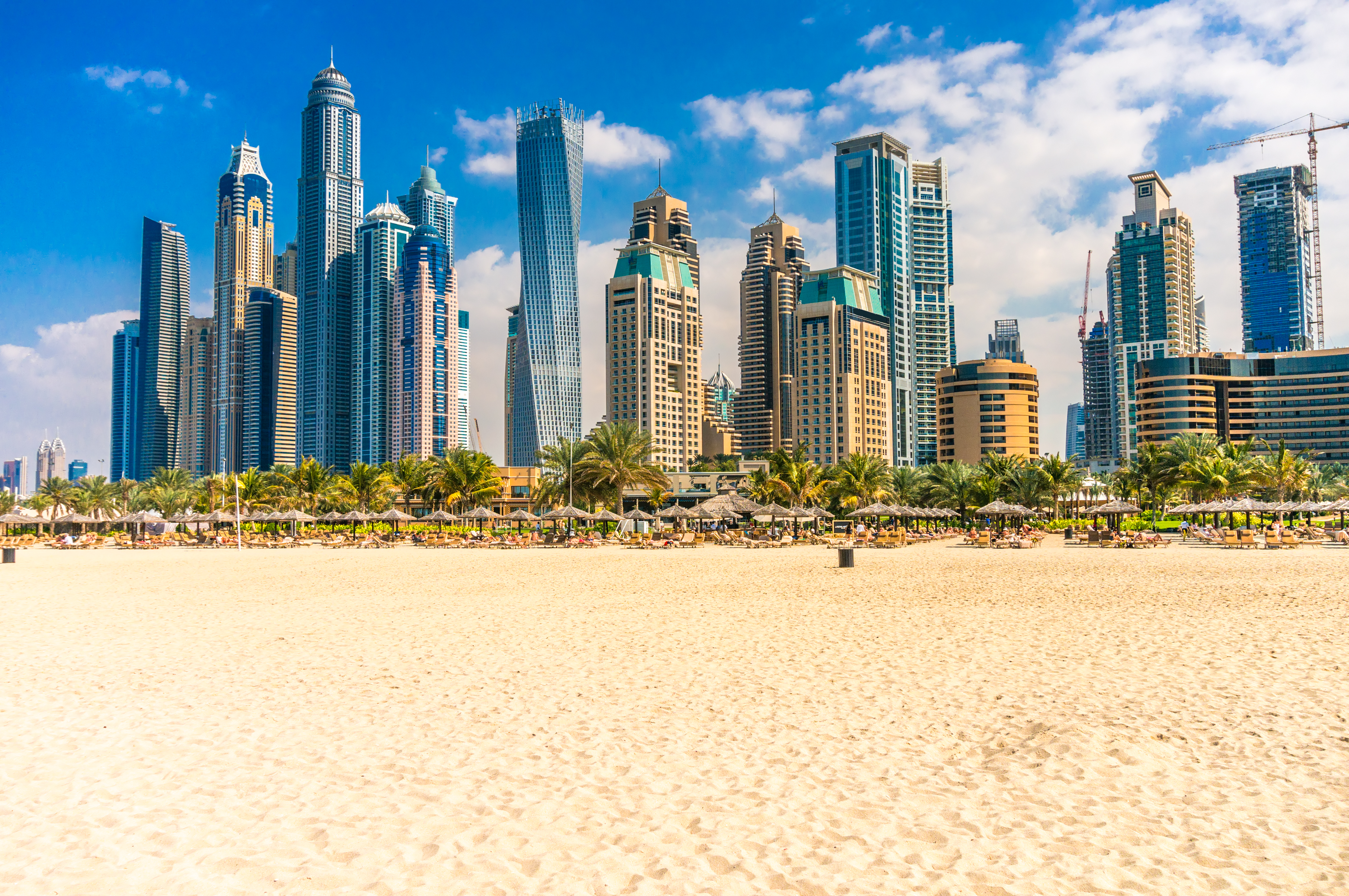 A career you can have while traveling in Dubai