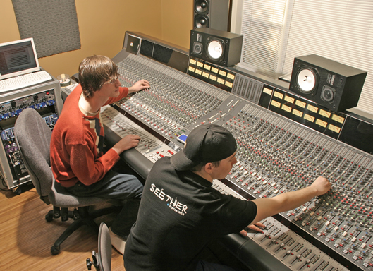 Music Production Schools - Music Hut