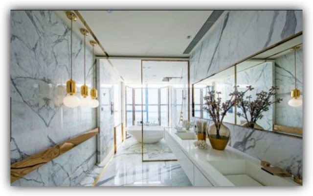 Why Would  Liked To People In Historical Traditional Hotel?
