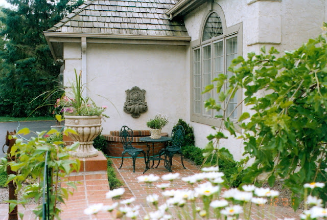 Brick Yard Fountain7