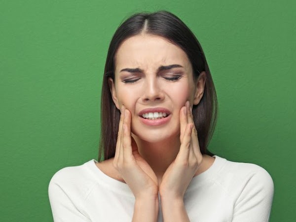 These 4 Conditions Can Trigger Gum Pain