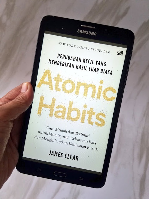 review buku ebook atomic habits