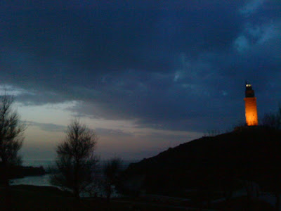 by  E.V.Pita...Sunset in Tower of Hercules in Corunna (Galicia, Spain) / por E.V.Pita.... Atardecer en la Torre de Hércules / Solpor na torre