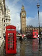 Chloe and Nicolas' diary. Excursion to London (london big ben phone box )