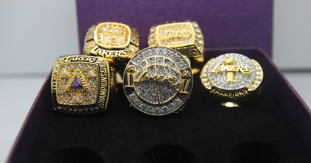 8 of the Most Memorable Championship Rings in Sports History | FootBasket