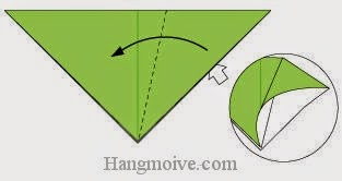 Bước 3: Từ vị trí mũi tên trắng ta mở miệng tờ giấy ra.