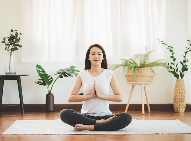 Bau eines Yoga- und Meditationsraums zu Hause