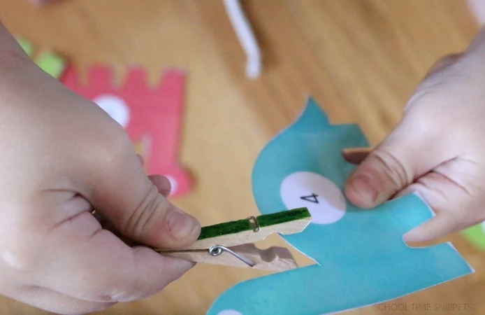 clothespin counting activity