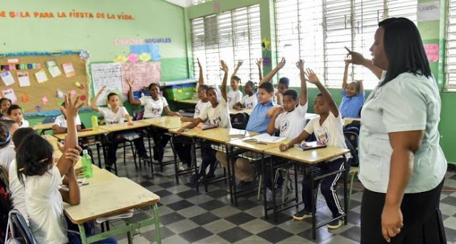 En 45 minutos, los maestros deben demostrar dominio de sus prácticas pedagógicas