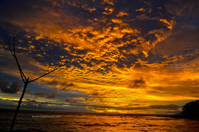 sunset di ujung genteng