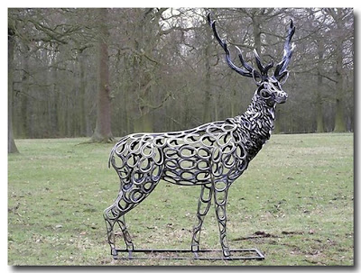 amazing horseshoes sculptures Seen On www.coolpicturegallery.net