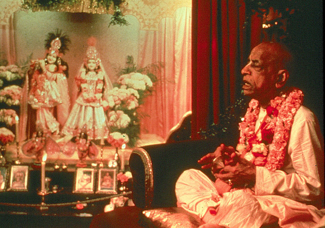 Srila Prabhupada Deeply Relishes the Nectar of Krishna Bhakti