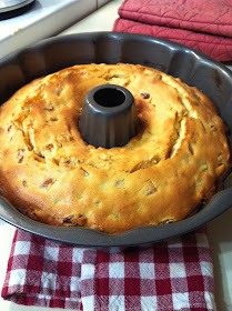 Apricot Raisin Cake 