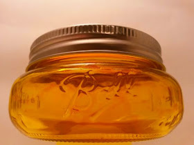 CLICK TO SEE HOW TO STAIN MASON JARS