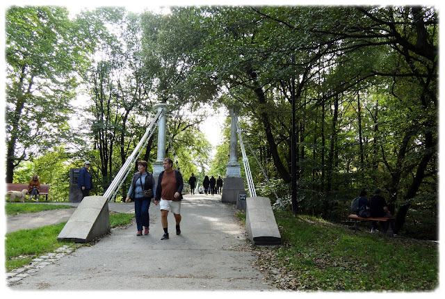 Ved Åmot bru ved Øvre foss over Akerselva på Grünerløkka i Oslo.