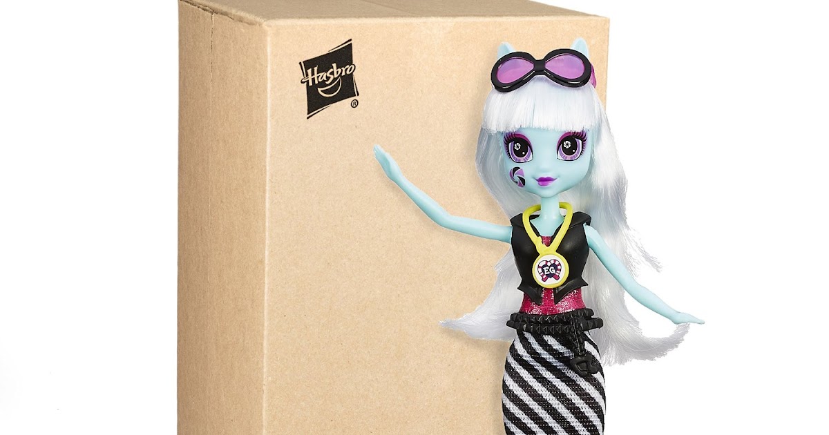 Photo Finish Friendship Games Doll Available for Pre-Order 