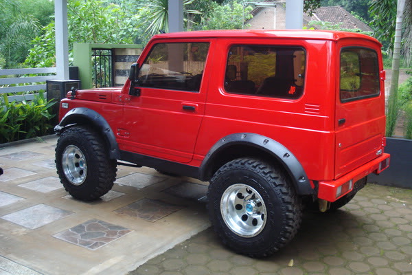 Modifikasi Suzuki Jimny Katana