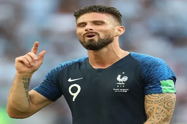 Olivier Giroud Becomes Frances All Time Highest Goal scorer Overtaking Thierry Henry