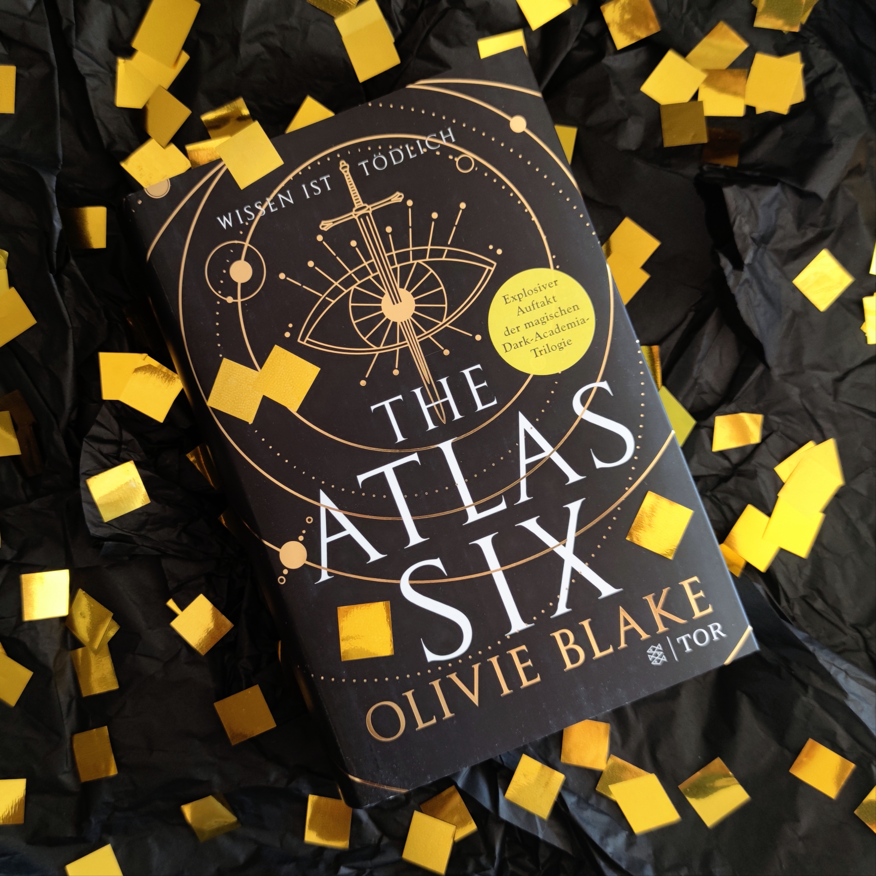 Buchsichten: Rezension: The Atlas Six von Olivie Blake