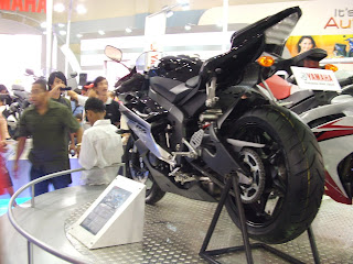 moge yamaha R6