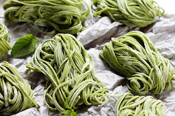 MIE BAYAM 